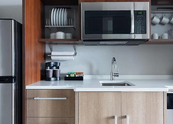 One-Bedroom King Suite